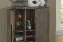 komoda usa A4000697-3